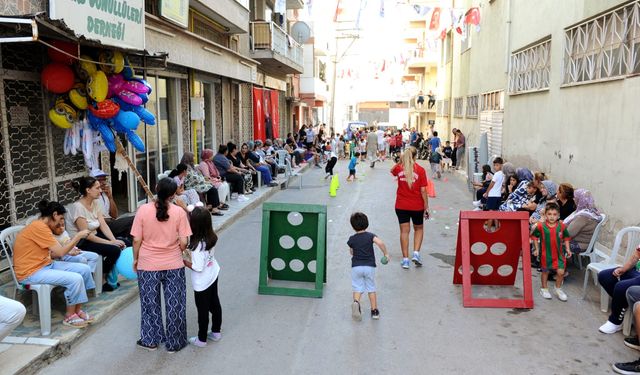 Karşıyaka’da oyun, spor, eğlence: Mahalle olimpiyatları son durakta!