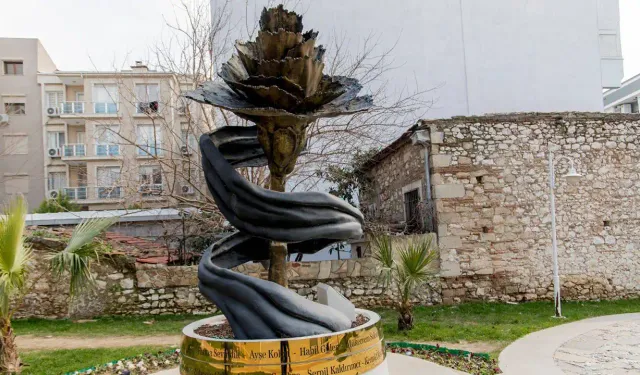 İzmir'in en hüzünlü anıtı: Her şey Anneler Günü'nde oldu
