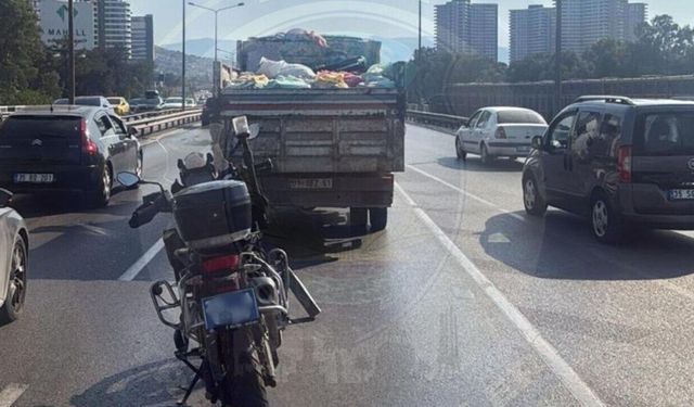 İzmirli sürücüler dikkat: Arızalı araç trafik yoğunluğu oluşturdu!