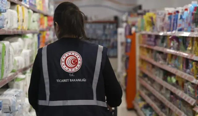 Bakanlık'tan İzmir'de denetim: Peynir, süt, tereyağı çok sayıda ürüne el konuldu