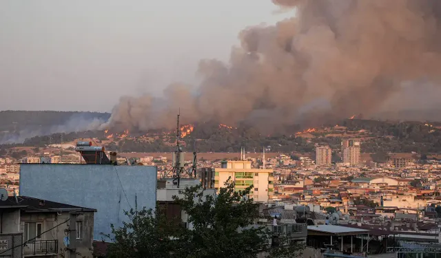 Buca'daki yangınla ilgili flaş gelişme: Bakan duyurdu