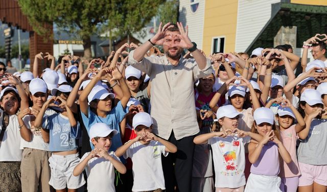 Bucalı çocuklara lunapark sürprizi: 150 minik gönüllerince eğlendi