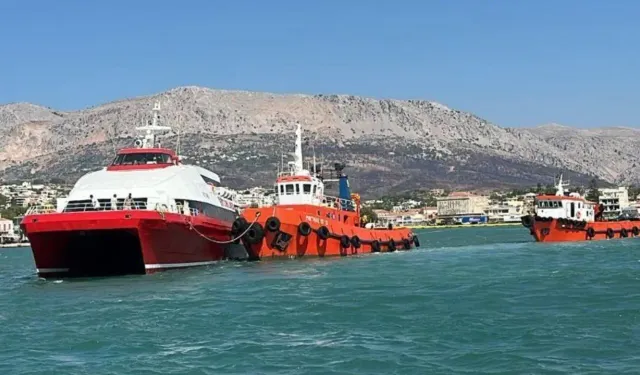 Çeşme-Sakız seferinde gemi kazası: Yolcular mahsur kaldı!