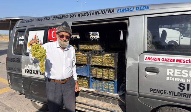 Denizli’den İzmir’e gönül yolculuğu: Elmacı Dede bu kez üzümle geldi