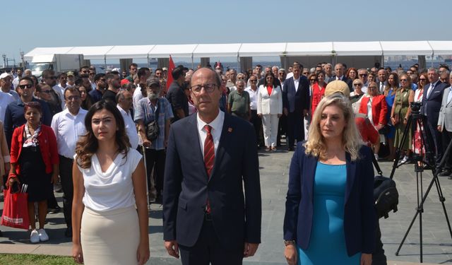 CHP İzmir'den Zafer Bayramı kutlaması: Aslanoğlu’ndan cezaevinden çarpıcı mesaj!
