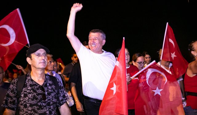 Güzelbahçe’de coşkulu Zafer Bayramı kutlaması