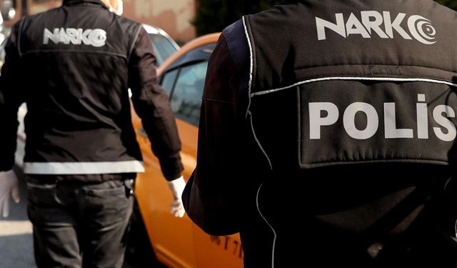 İzmir otogarında uyuşturucu operasyonu: 3 gözaltı