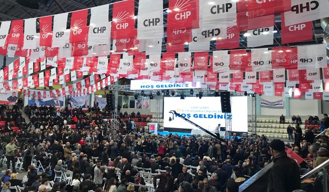 İzmir'de CHP’li başkanlar il kongresi için yol haritasını açıkladı