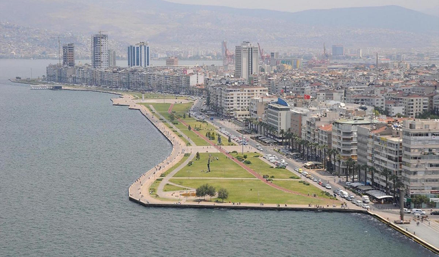 İzmir’in kalbi Kordon’a yeni otel geliyor