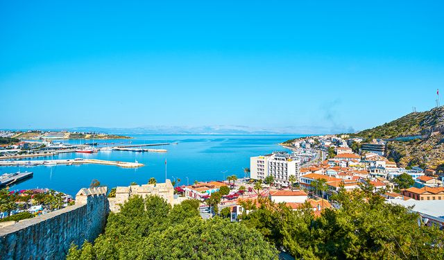 İzmir’in turistik ilçesinde 75 milyonluk satış!