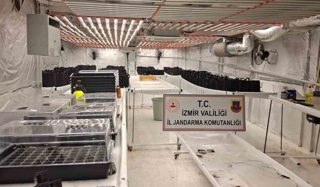 İzmir’de uyuşturucuya geçit yok: Jandarmadan büyük operasyon!