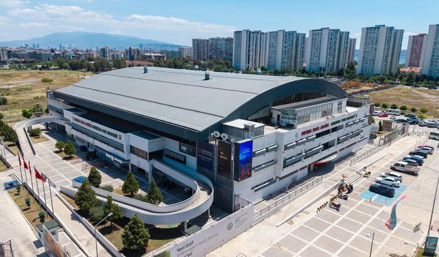 Karşıyaka basketboluna adını yazdıran isim ölümsüzleşti!