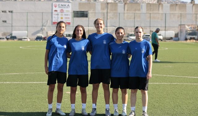 Konak Belediyesporlu 5 futbolcu milli takım yolunda