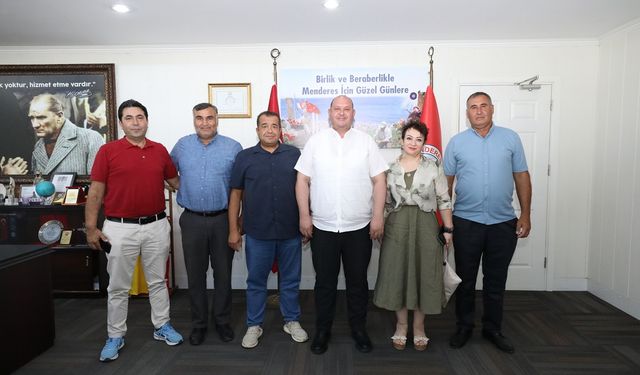 Hizmet için bir araya geldiler: Başkan Çiçek, muhtarları ağırladı
