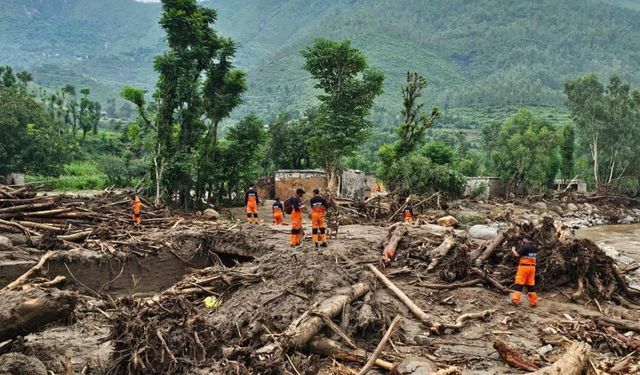 Şiddetli yağışların bilançosu ağır: Pakistan’da 645 can kaybı