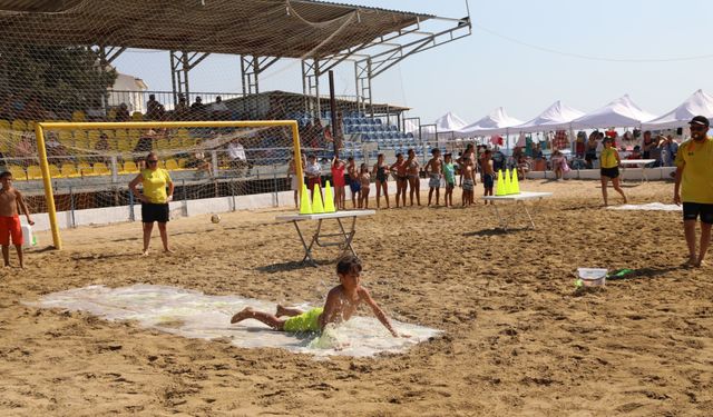 Seferihisar’da Akarca Deniz Bayramı coşkusu