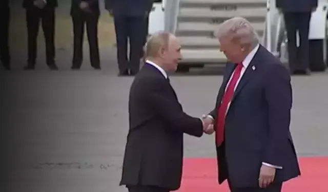 Gözler bu toplantıda: Trump ve Putin bir araya geldi