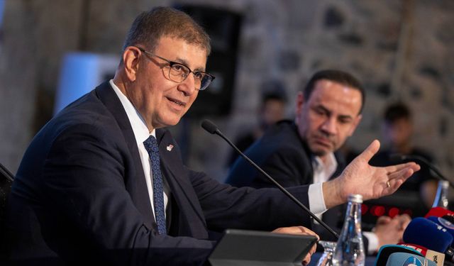Tugay’dan belediye binası açıklaması: Kararlıyız yenisini yapacağız