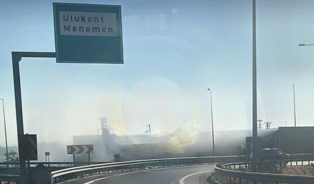 İzmir otoyolunda fabrika yangını: Seyrek ve Ulukent trafiği Menemen’e aktarıldı
