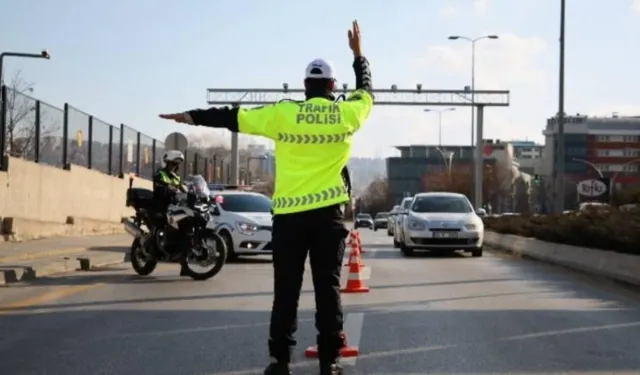 İzmirliler dikkat: Göztepe maçı nedeniyle bu yollar trafiğe kapatılacak