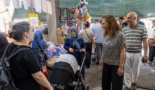 Başkan Ünsal esnafı dinledi
