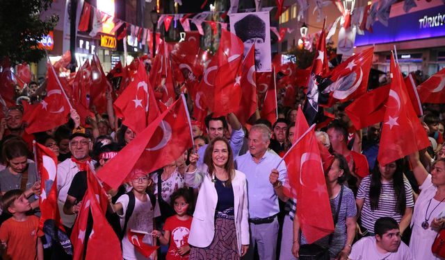 İzmir'de 9 Eylül coşkusu yaşanacak: Karşıyaka'da program belli oldu