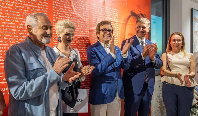 İki dev sanatçı İzmir'de yan yana: Serginin açılışı yapıldı!