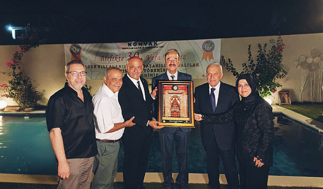 İzmir HALIMDER Başkanı Ölçen’e ödül