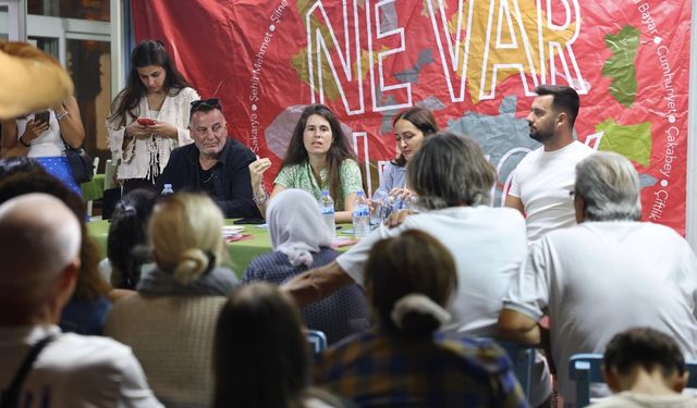 Çeşme'nin yarınını şekillendirecek görüşmeler: Başkan Denizli bu kez o mahalledeydi!