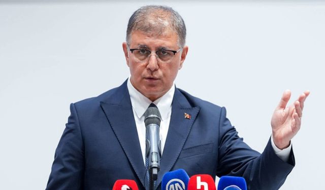 Başkan Tugay, Alphan Bozan'ın savunmasına yanıt verdi: Yersiz konuşmuş!