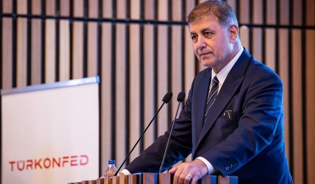 Başkan Tugay İzmir için hedefini açıkladı: Hepinizin desteğini istiyorum