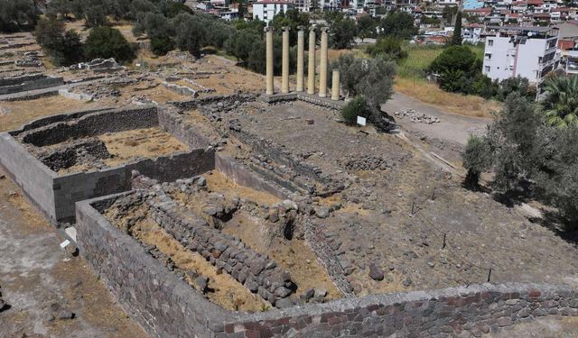 5 bin yıllık tarihi var: İzmir'de geçmişe yolculuk sürüyor
