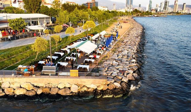 İzmir'de belediyeden müjde: Onlara yüzde 50 indirimli olacak