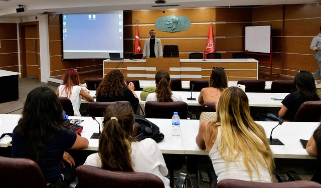 Bornova’da genç peyzaj mimarlarına uzmanlardan yol haritası