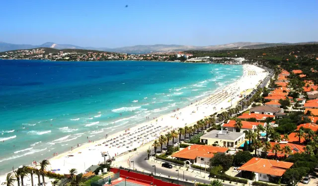 Çeşme’nin gözde mahallelerinde 168 milyonluk satış!