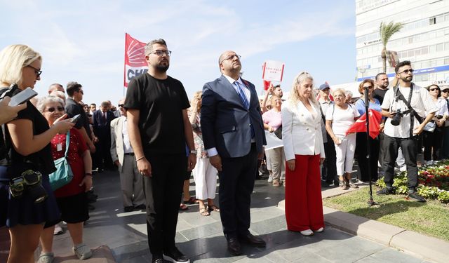 CHP’den alternatif 9 Eylül töreni: Her haini kendi karanlığında boğan İzmir vardır