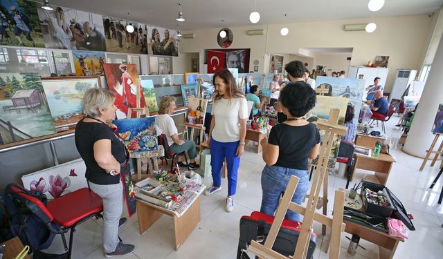 Karşıyaka'nın çınarlarına dev hizmet: Yeni dönem başlıyor, son tarih 24 Eylül
