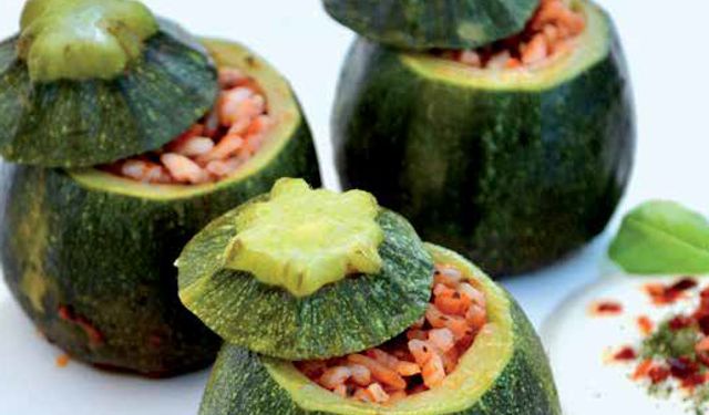 Dolma hiç bu kadar lezzetli olmamıştı: İzmir usulü Girit Kabağı Dolması nasıl yapılır?