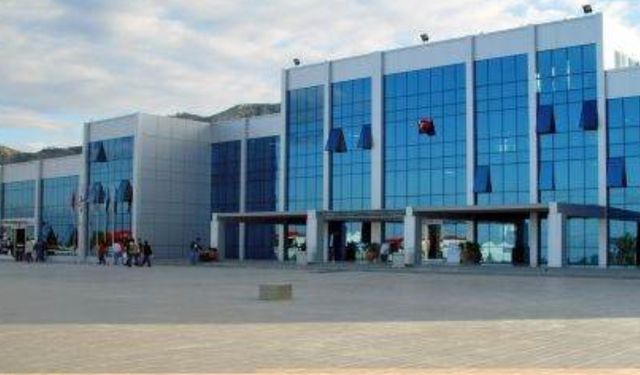 Ege Üniversitesi Urla Denizcilik Meslek Yüksekokulu nerede? Nasıl gidilir?