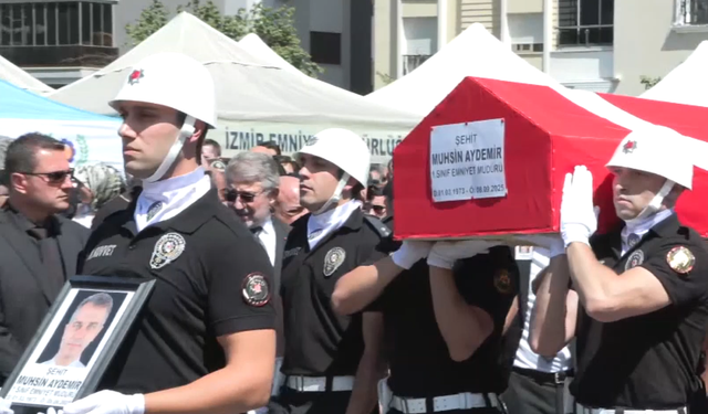 Polis merkezine silahlı saldırı düzenlenmişti: İki şehit İzmir'de son yolculuğuna uğurlandı