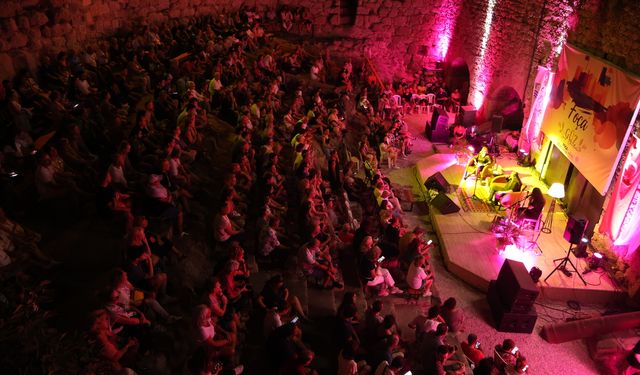 Sanatın kalbi İzmir'de atıyor: Etkinliklerde dolu program 7 Eylül'e kadar sürecek!