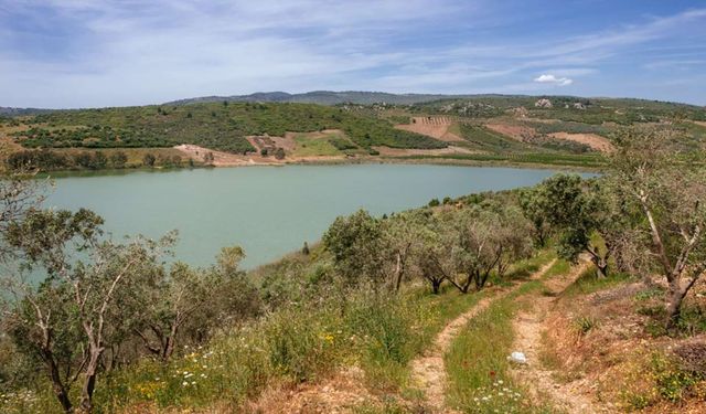 İzmir'de adı garip kendisi cennet bir köşe: Gebekirse Gölü