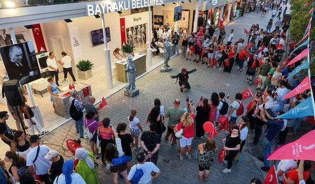 İEF’de Bayraklı’ya yoğun ilgi
