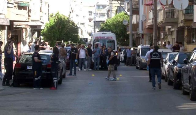 İzmir'de karakola silahlı saldırı: Olay yerinden ilk görüntüler geldi