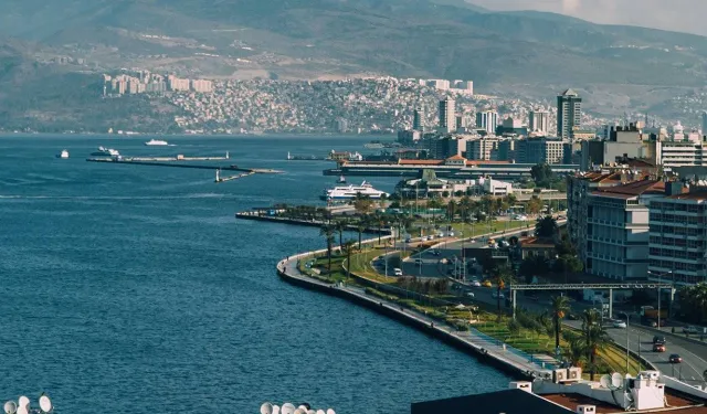 Üniversitelerde yeni dönem başladı: İzmir’de kiralar uçuşa geçti