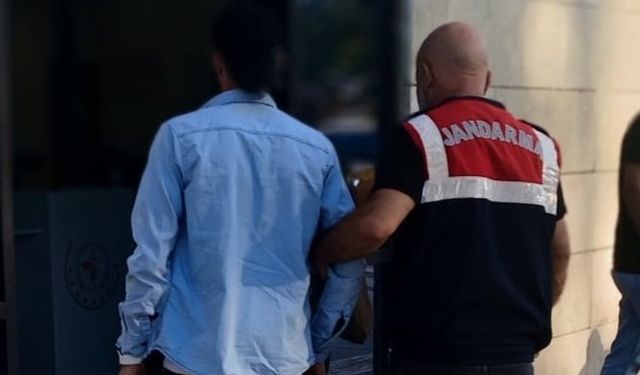 İzmir’de DEAŞ propagandası yapan 2 şüpheli yakalandı