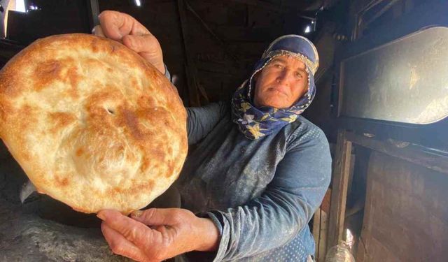 Mardin'e özgü ekmek, Kadifekale'de hayat buluyor