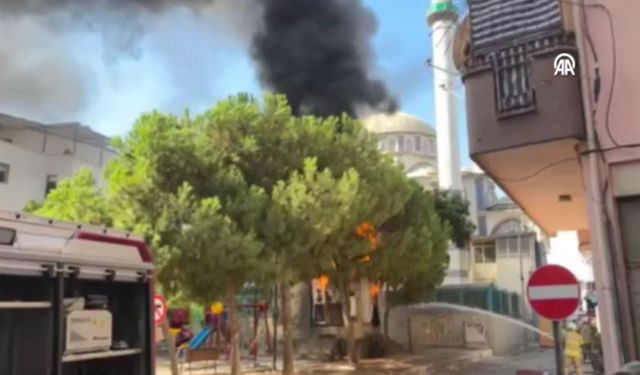 İzmir'de korkutan trafo yangını