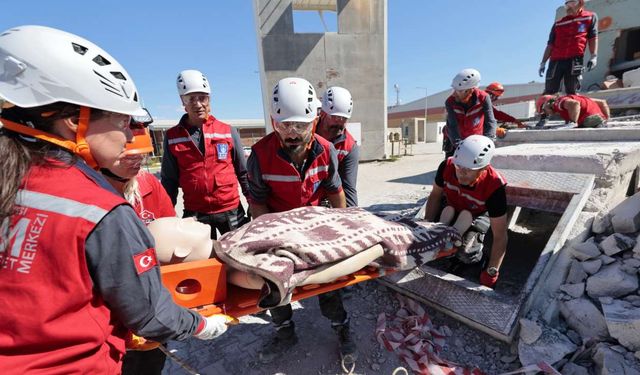 Konak Belediyesi kurdu: Hayat kurtaracak tim