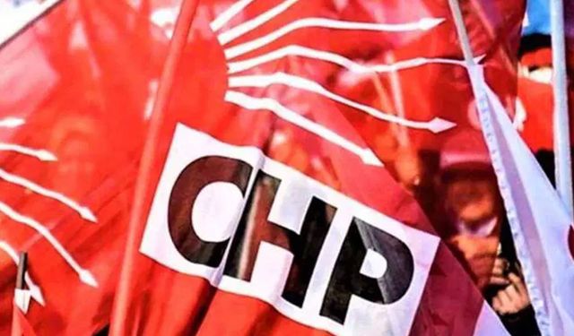 CHP Menderes'te kongre günü: Mehmet Işık yeni İlçe Başkanı oldu
